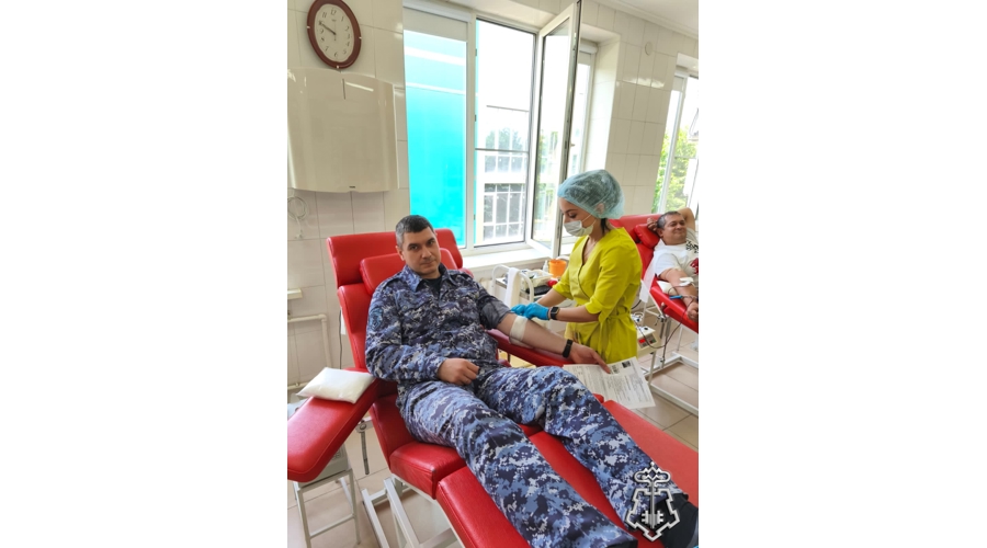 ВО ВЛАДИКАВКАЗЕ РОСГВАРДЕЙЦЫ СТАЛИ УЧАСТНИКАМИ ВЕДОМСТВЕННОЙ АКЦИИ «ОТ СЕРДЦА К СЕРДЦУ»
