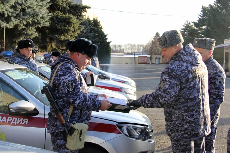 В СЕВЕРНОЙ ОСЕТИИ РОСГВАРДИЯ ПРИНЯЛА УЧАСТИЕ В ОБЕСПЕЧЕНИИ ПРАВОПОРЯДКА В НОВОГОДНЮЮ НОЧЬ