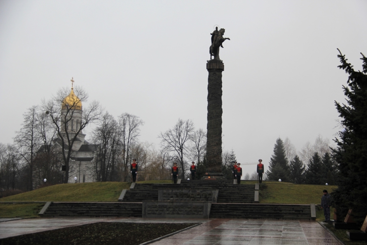 В СЕВЕРНОЙ ОСЕТИИ ПРИ УЧАСТИИ РОСГВАРДИИ ОБЕСПЕЧЕН ПРАВОПОРЯДОК ВО ВРЕМЯ ПРОВЕДЕНИЯХ МЕРОПРИЯТИЙ КО ДНЮ ЗАЩИТНИКА ОТЕЧЕСТВА