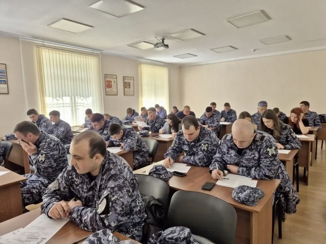 РОСГВАРДЕЙЦЫ СЕВЕРНОЙ ОСЕТИИ ПРИСОЕДИНИЛИСЬ К АКЦИИ «ДИКТАНТ ПОБЕДЫ»