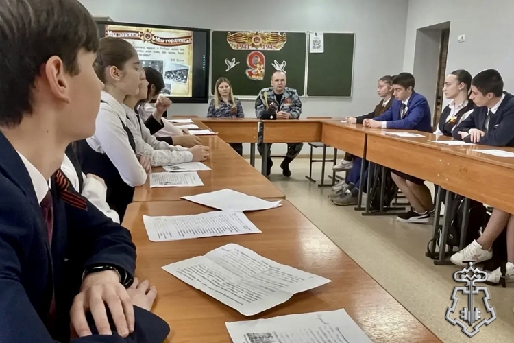  В СЕВЕРНОЙ ОСЕТИИ СОТРУДНИКИ ВНЕВЕДОМСТВЕННОЙ ОХРАНЫ РОСГВАРДИИ ПРИСОЕДИНИЛИСЬ К АКЦИИ «ЭСТАФЕТА ПОДВИГА»