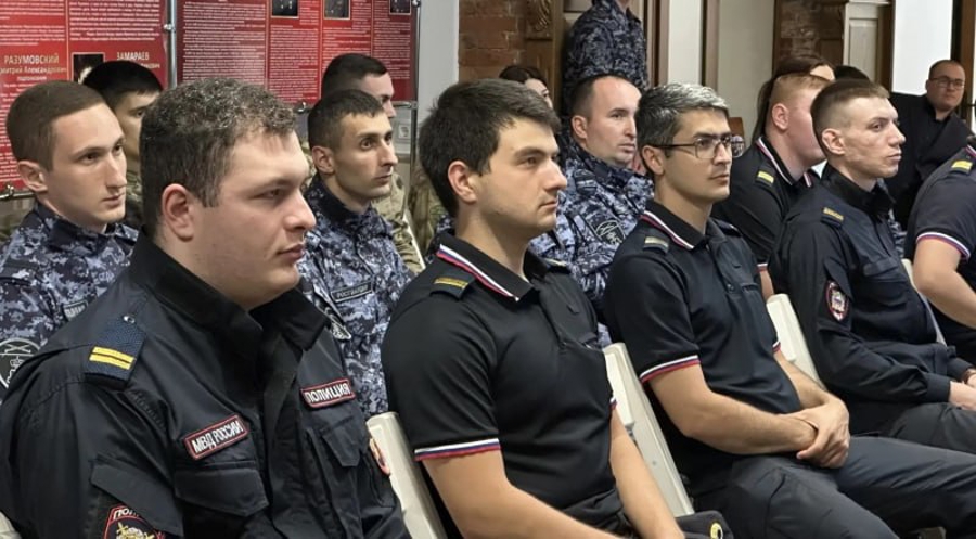 В Северной Осетии росгвардейцы приняли участие в мероприятии, посвященном Дню солидарности в борьбе с терроризмом
