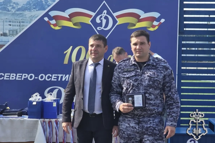 Росгвардейцев наградили в честь 100-летия общества «Динамо» в Северной Осетии