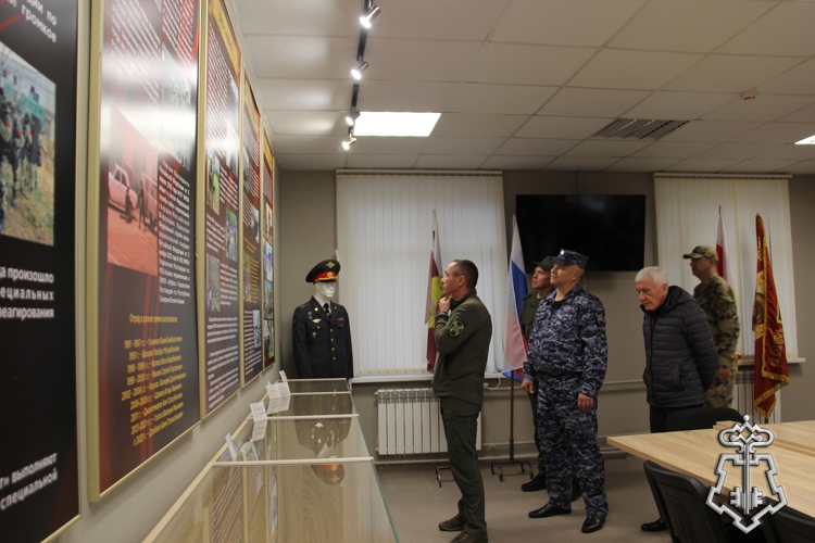 Командующий Северо-Кавказским округом Росгвардии посетил подразделения в Северной Осетии 